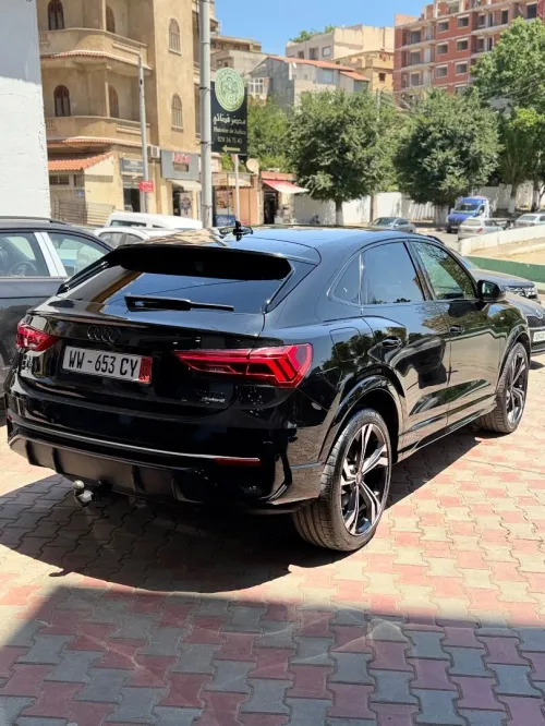 Audi Q3 2023 Sline