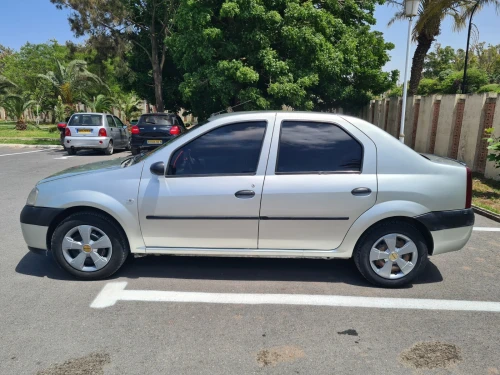 Dacia Logan 2006 Toute option
