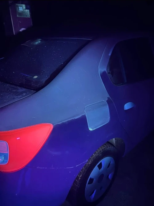 Scanner uv , detecteur de peinture auto