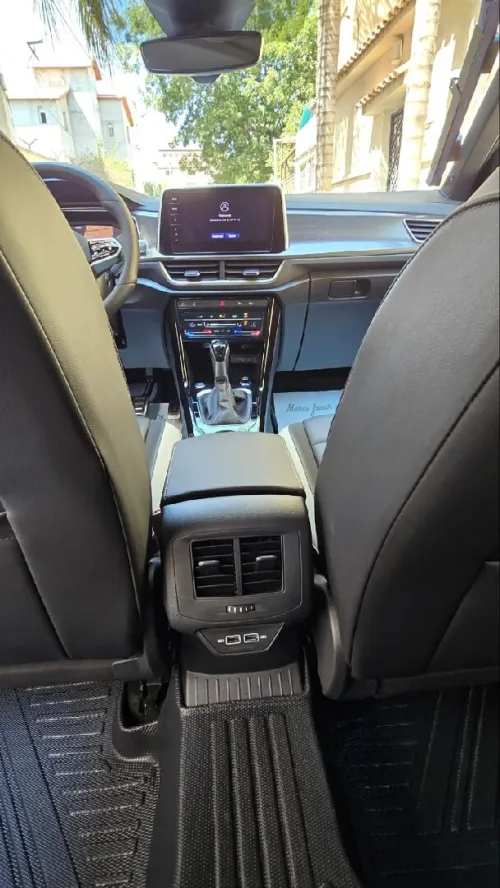 Volkswagen T-Roc 2025 R-Line 