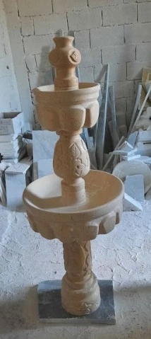 نافورات ومداخن رخامية
