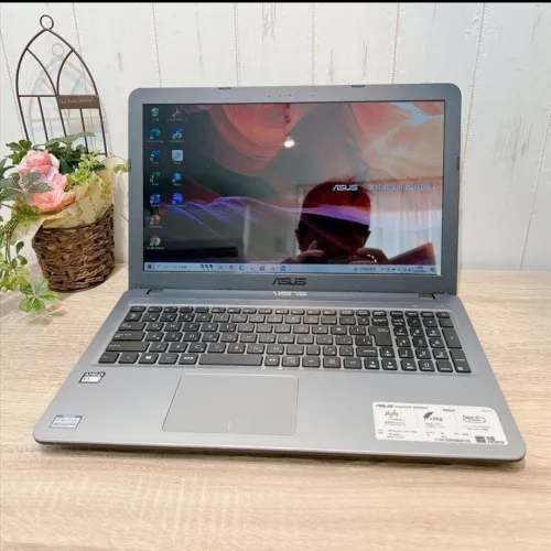 Pc portable Asus D540Y