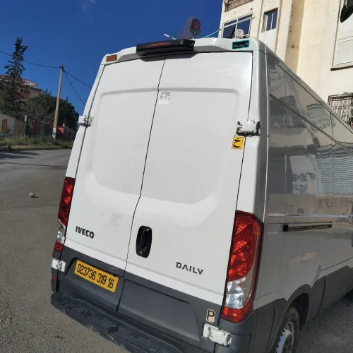 Iveco dely 350/150 
