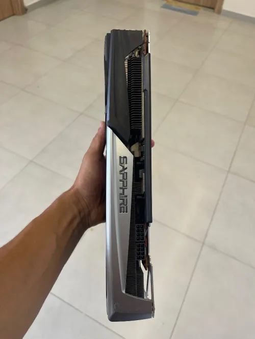 RX 5700XT 8Gb Sapphire Nitro+