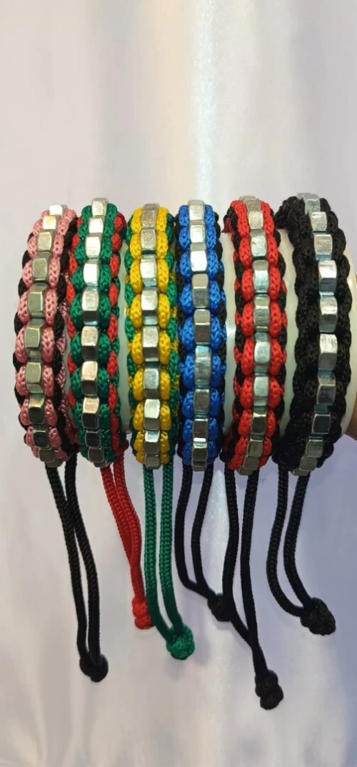 Bracelets 