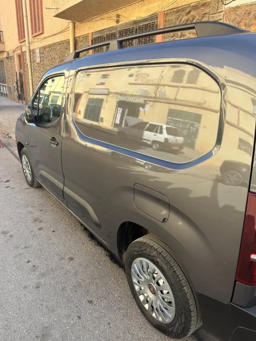 Fiat Doblo 2023 Italienne