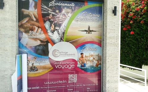 Habillage vitrine & mural one way -autocollant - sablé