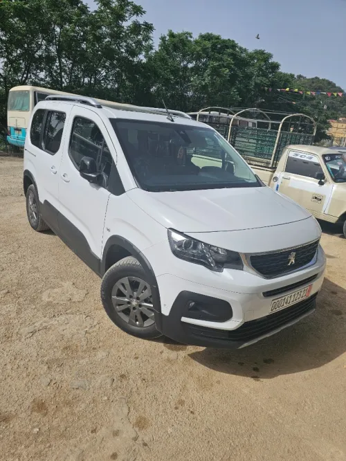Peugeot Rifter 2023 Allure