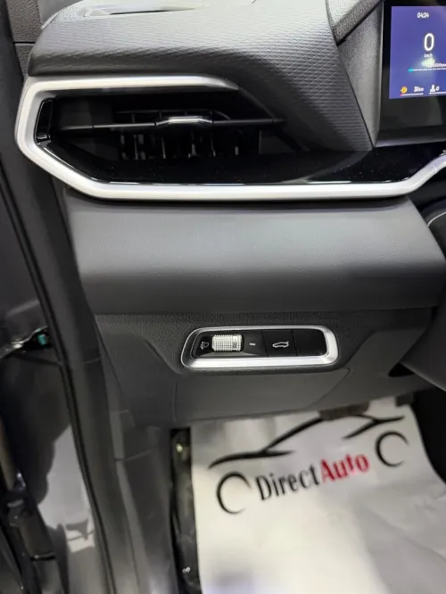 Geely Coolray 2025 