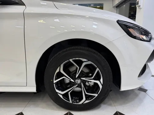 MG MG5 2026 