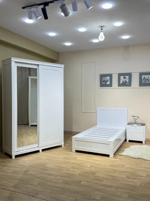 Chambre enfant blanche