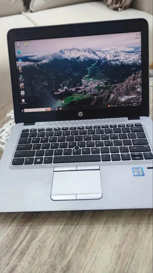 Hp elitbook i5 6300U