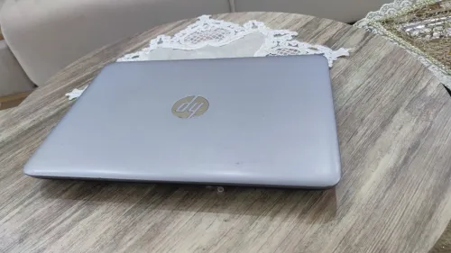 Hp elitbook i5 6300U