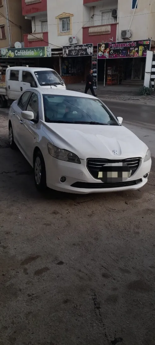 Peugeot 301 2013 Active