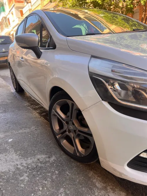 Renault Clio 4 2015 GT Line +