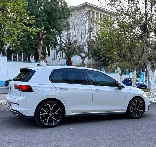 Volkswagen Golf 8 2021 GTE