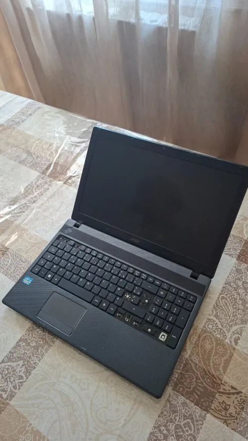 Acer aspire 5749