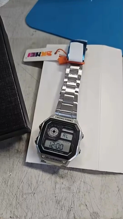 SKMEI montre numérique pour hommes rétro sport étanche Chrono électronique en acier inoxydable