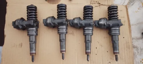 4 injecteur 1.9 TDI 130 ch