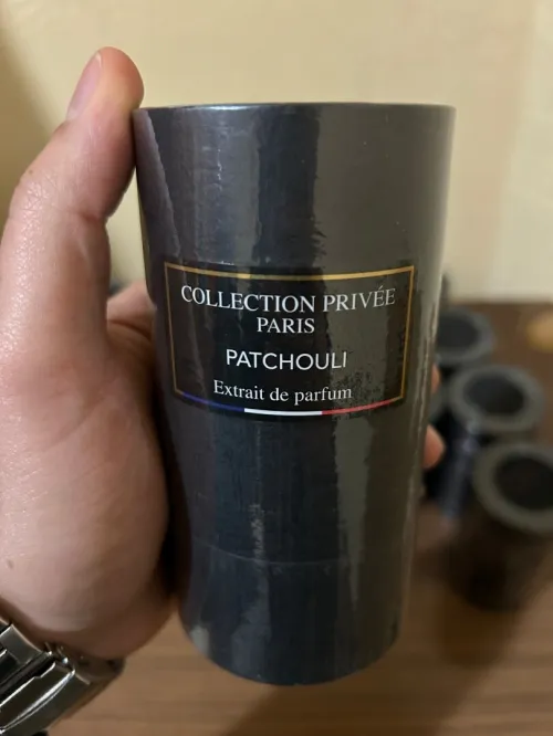 Extraits de parfums , Femmes