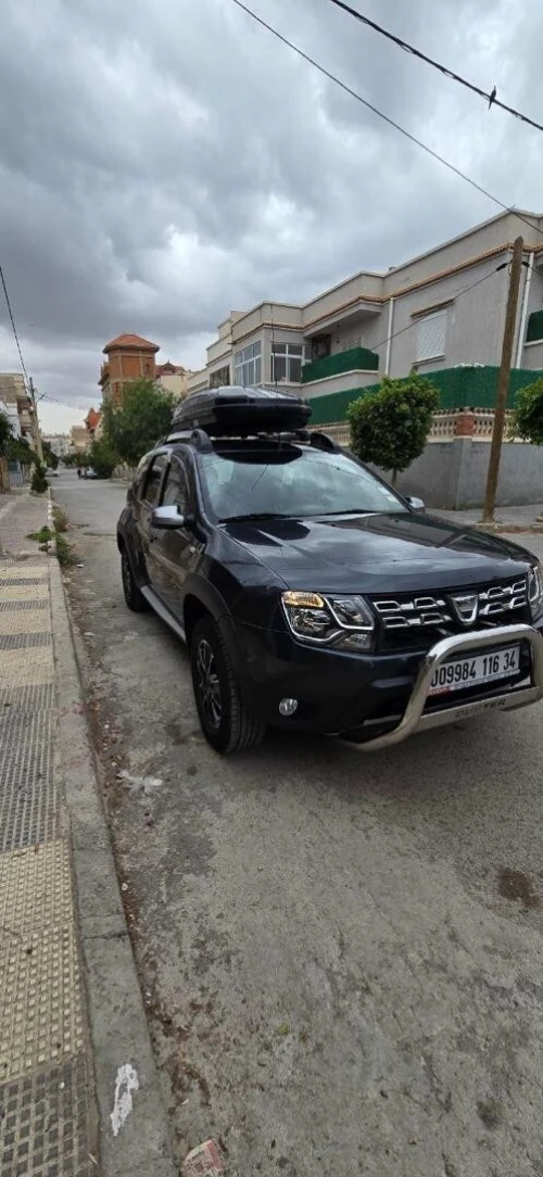 Dacia Duster 2016 Laureate