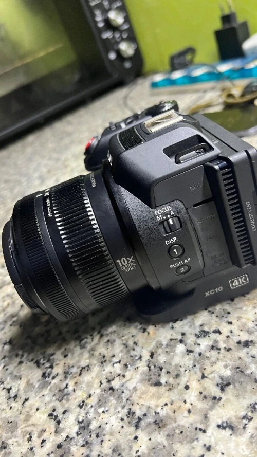 Canon XC10 4K