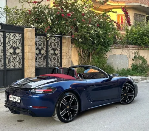 Porsche Boxster 2025 718