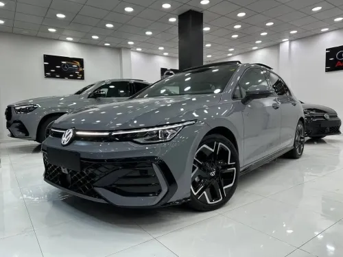 Volkswagen Golf 8 2025 R-Line