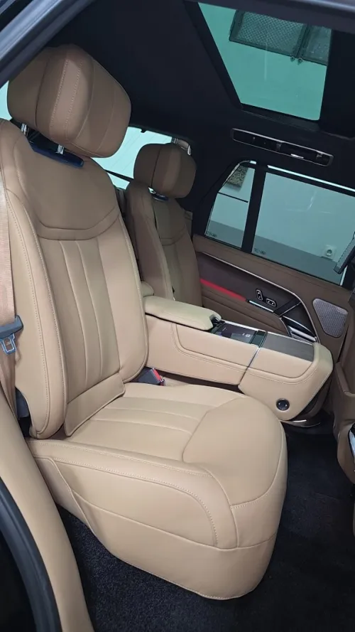 Land Rover Vouge 2026 Autobiographie