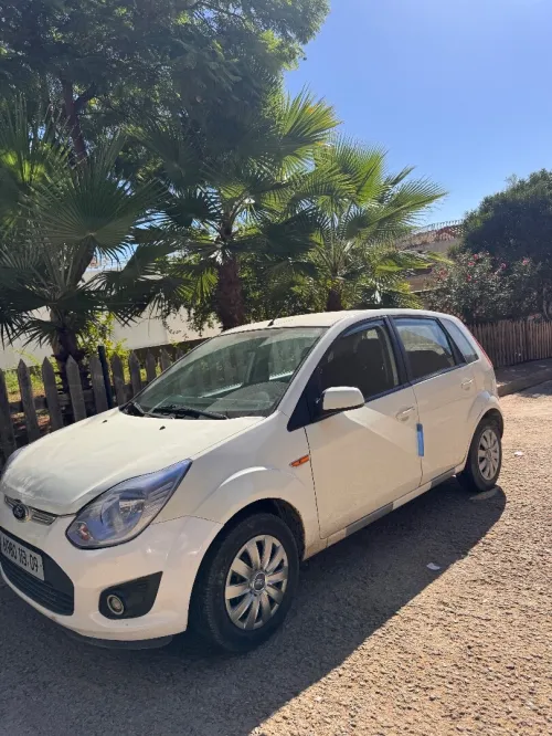 Ford Figo 2013 Trend