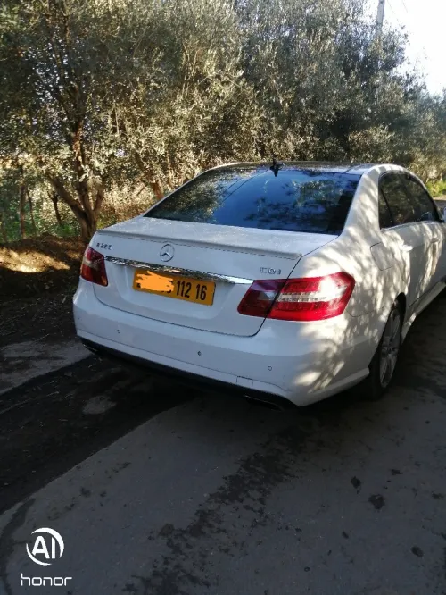 Mercedes Classe E 2012 AVANTGARDE Pack AMG