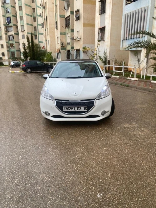 Peugeot 208 2013 Allure