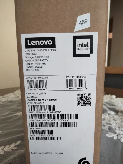 Lenovo IDEAPAD Slim 3 (Jamais utilisé)