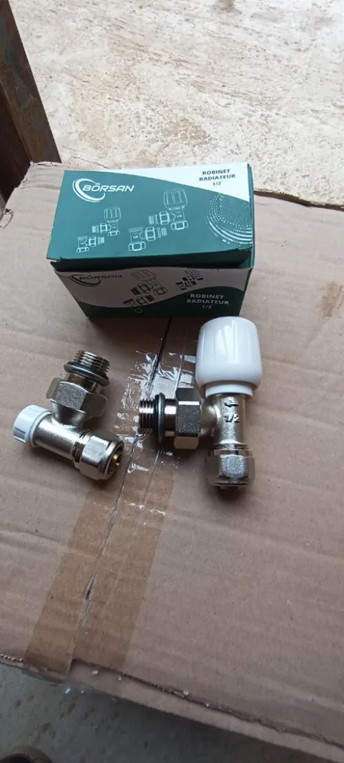 Robinet radiateur pex et simple borsan