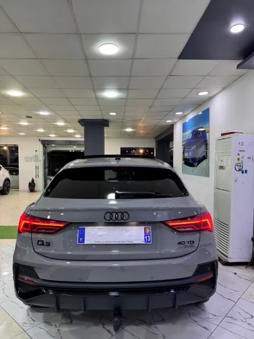 Audi Q3 2024 S LINE