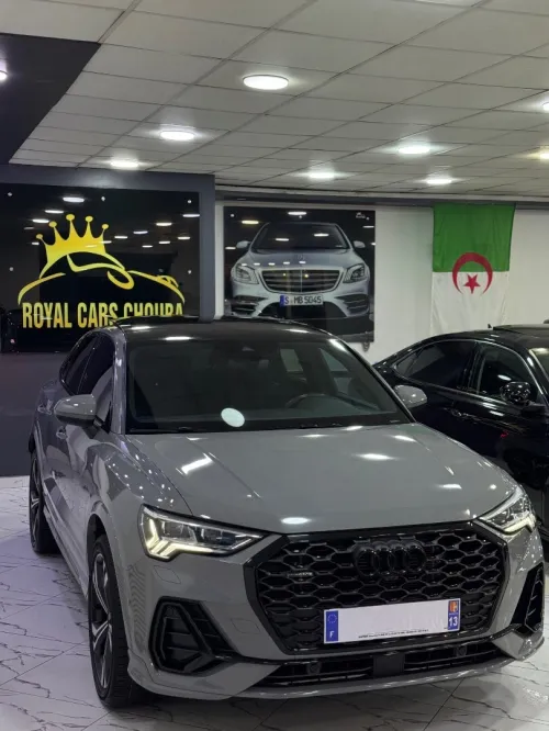 Audi Q3 2024 S LINE