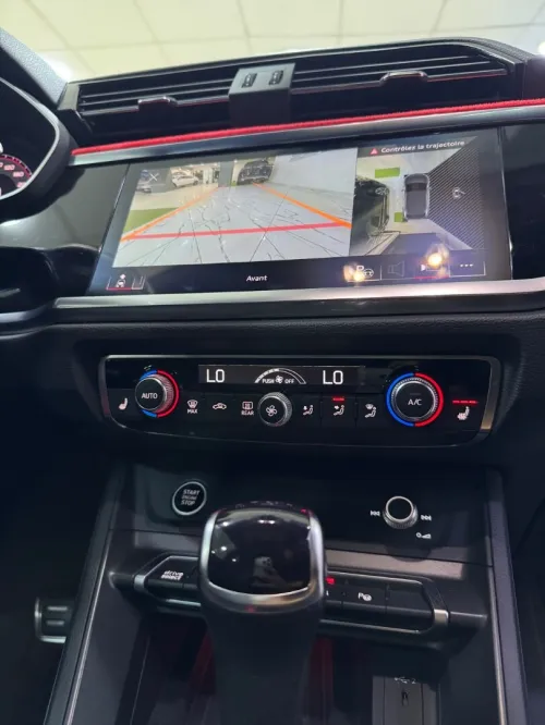 Audi Q3 2024 S LINE