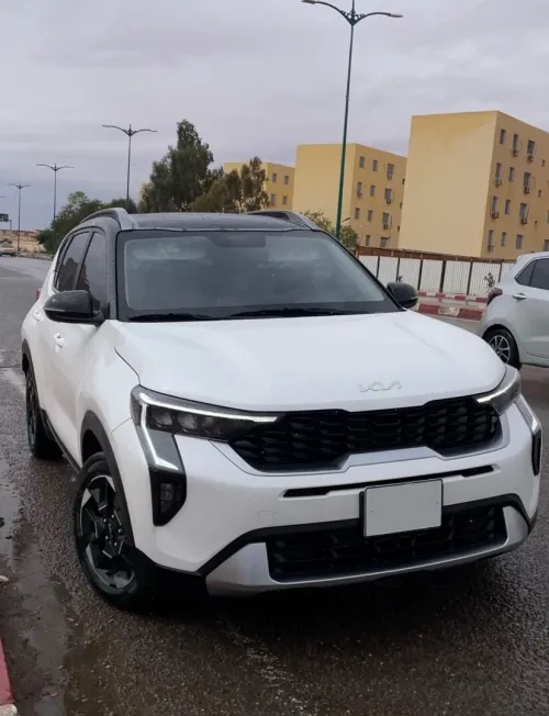 Kia Sonet  2025 Dubai