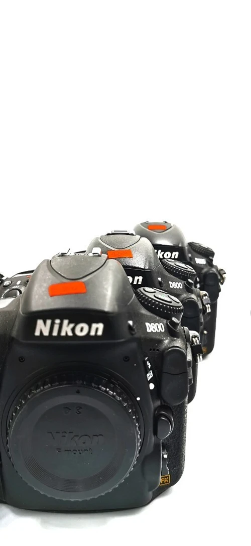 Nikon D800 (16k, 22k, 152k clic)