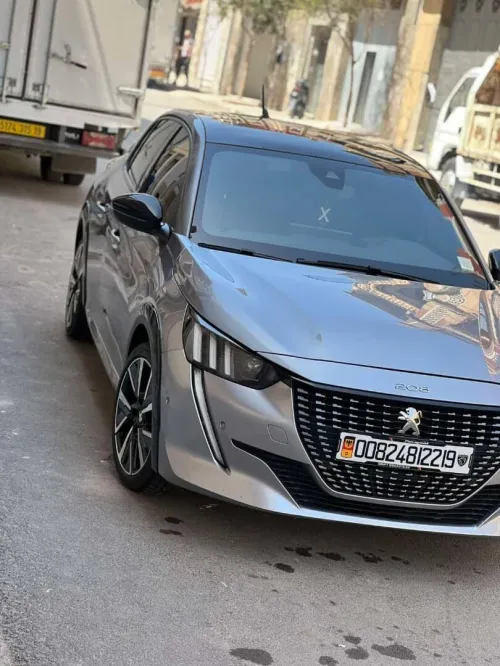 Peugeot 208 2022 GT Line