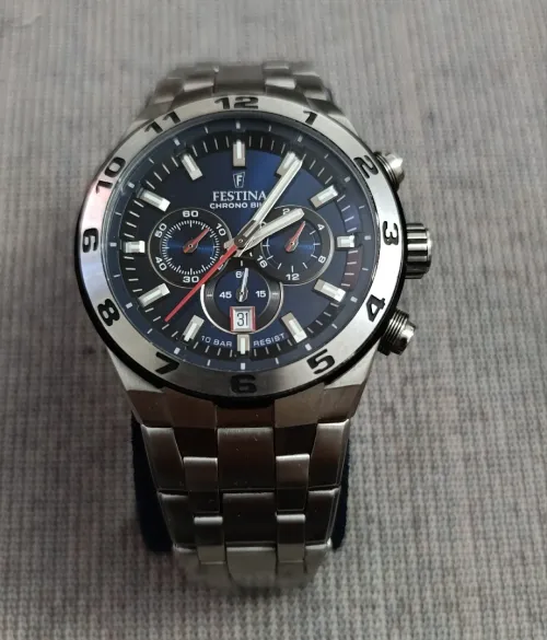 Montre Festina chrono bike 