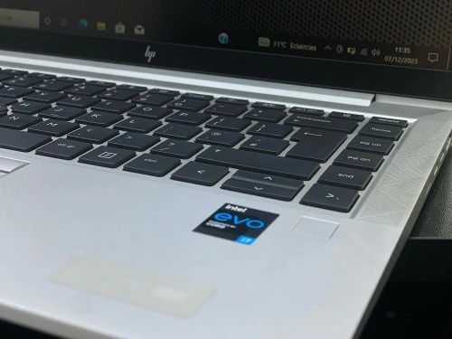FUJITSU LIFEBOOK U7311 i5-1145G7 8GB 256GB SSD