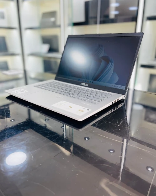 ASUS X415 I5-1035G1 8gb 256gb ssd