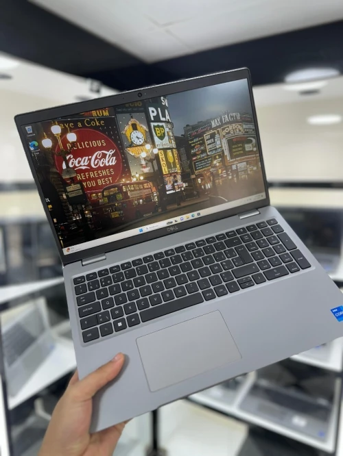 DELL LATITUDE 5520 I5-1135G7 16GB 256GB SSD NVME