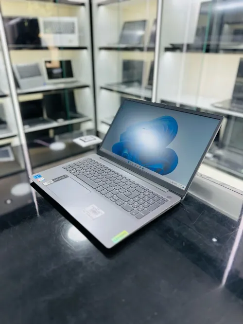 LENOVO IDEAPAD 3 15 I5-1135G7 16GB 256GB SSD NVME