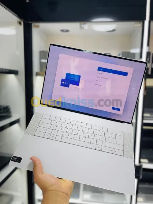 DELL XPS 9640 ULTRA 7 155H 16GB 1TB 4050 6GB VRAM
