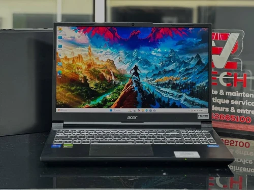 ACER SHADOW  i7-13620H 16GB 512GB SSD RTX 4060 8GB VRAM