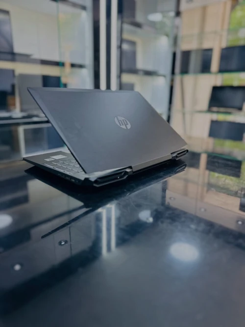 HP PAVILION 15 I7-10750H 16gb 512gb SSD NVME RTX 2060 MAX Q-DESIGN 6GB 144Hz