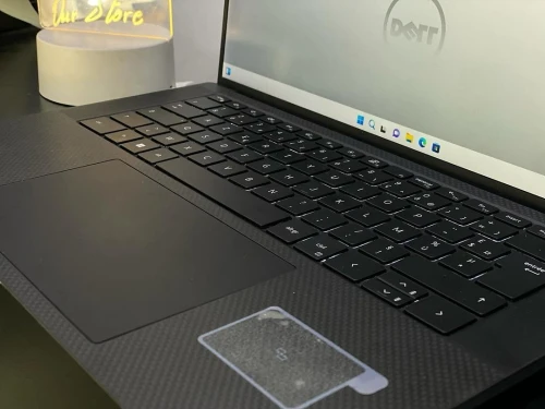 DELL PRECISION 5550  i7-10850H 16GB  512GB SSD QUADRO T2000