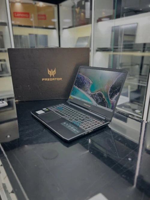 ACER PREDATOR HELIOS 300 I7-10750H 16GB 512GB SSD RTX 3070 8GB 144Hz
